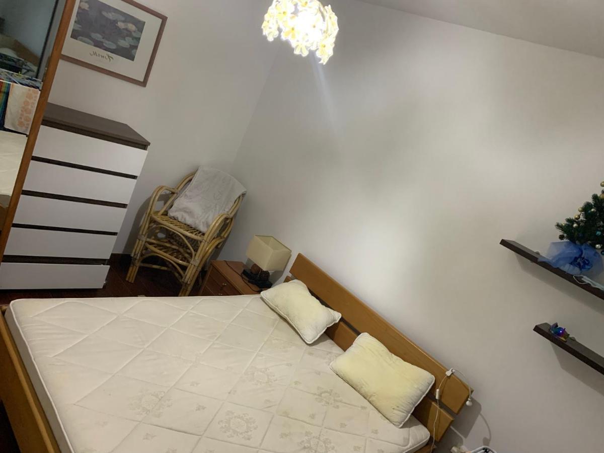 Apartment With Swimmingpool, Seaview And Large Terrace, 1St Floor, Min 2 Persons Dobrota Buitenkant foto